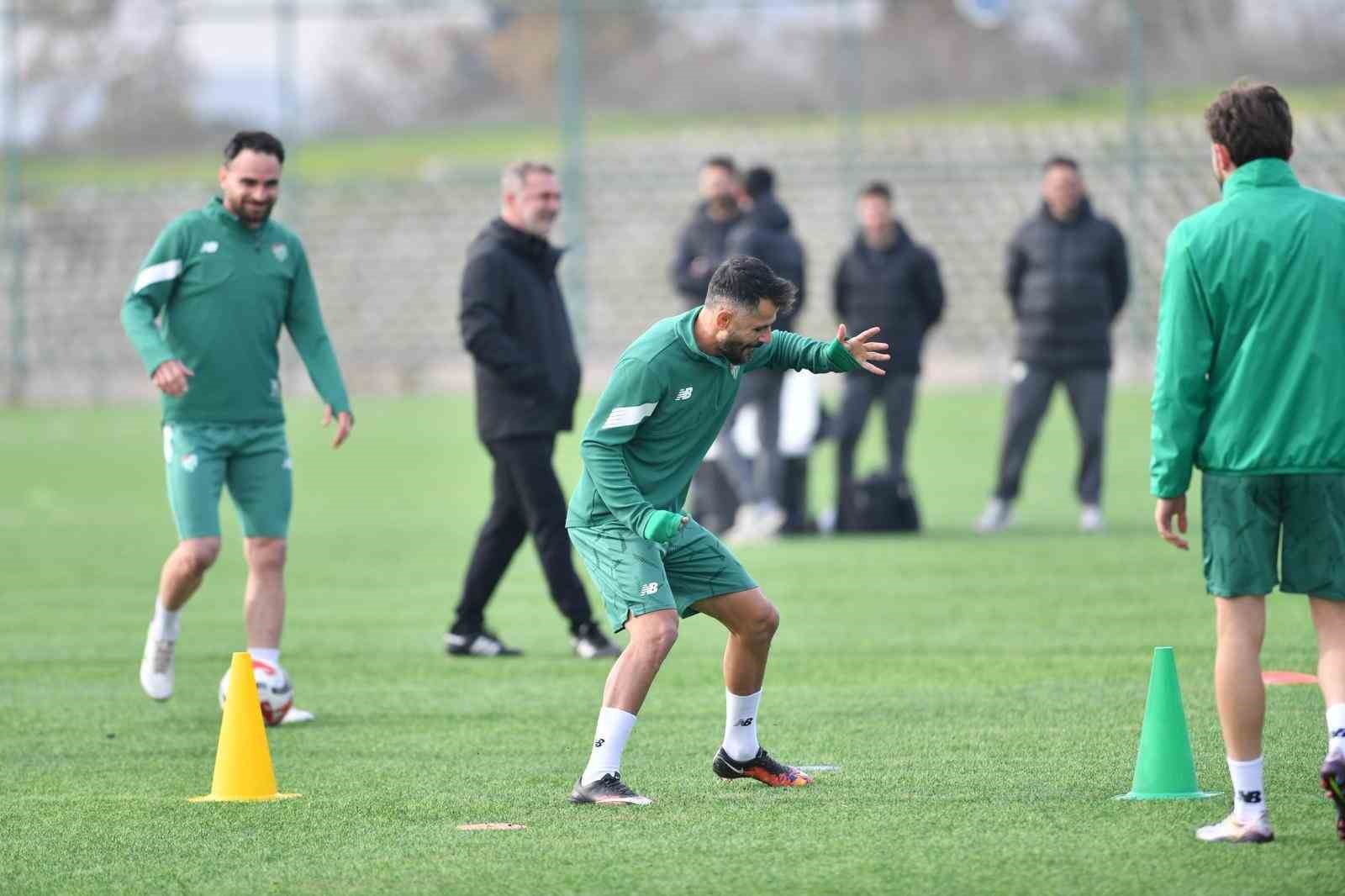 bursaspor mardin 1969 spor maci hazirliklarini tamamladi 2 sdPbTNkE