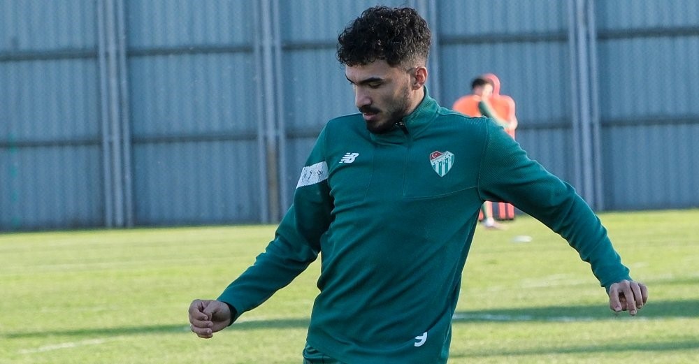 bursaspor menemen fk maci hazirliklarini surdurdu 2 pD4We6ES