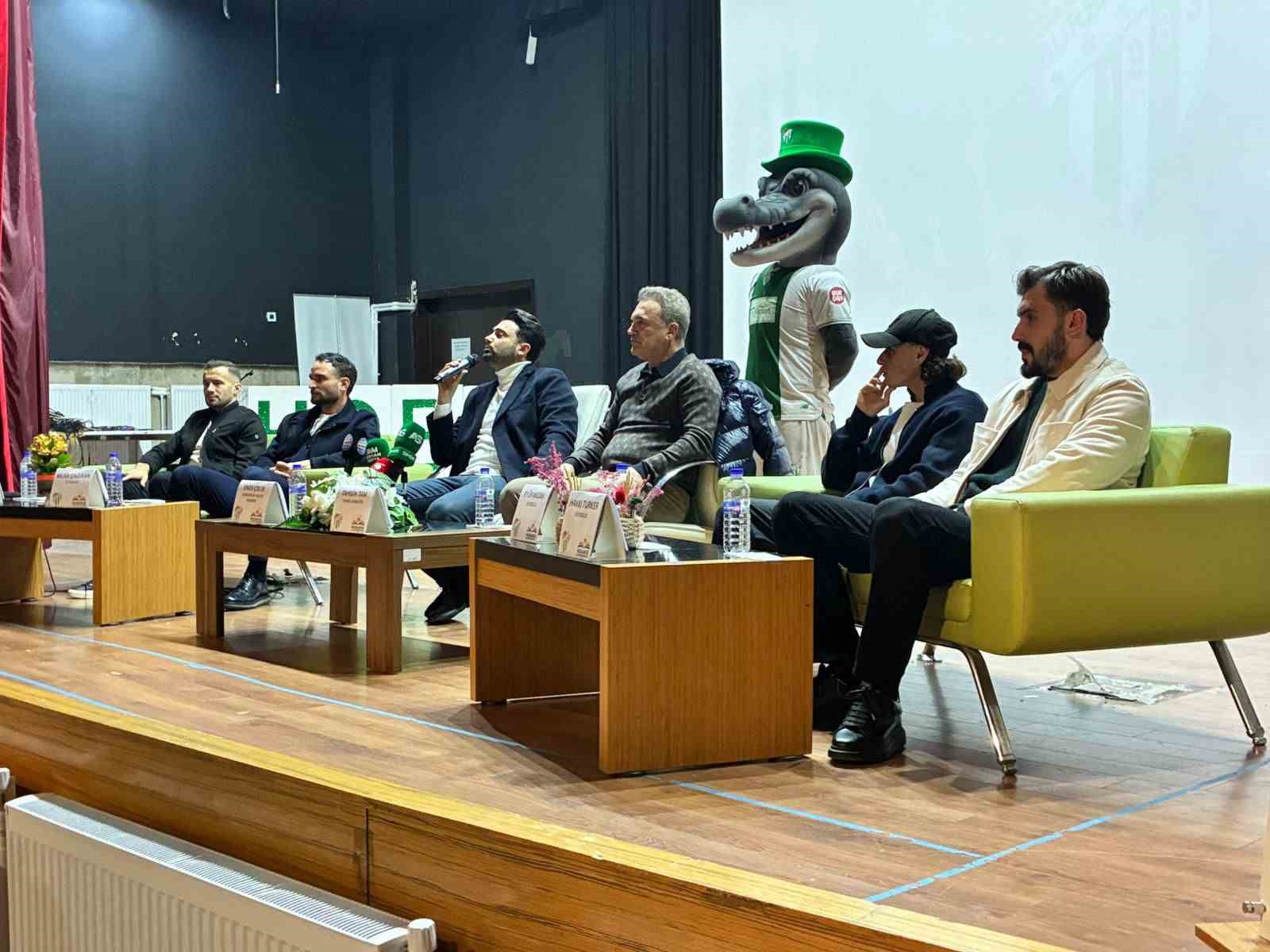 bursaspor mudanyada ogrencilerle bulustu 1 HesvLSqI