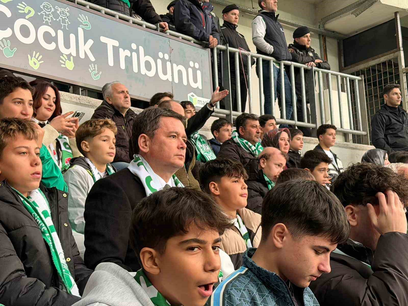 bursaspor sevgisi cocuklarin kalplerine islendi 2 gz1rheuU