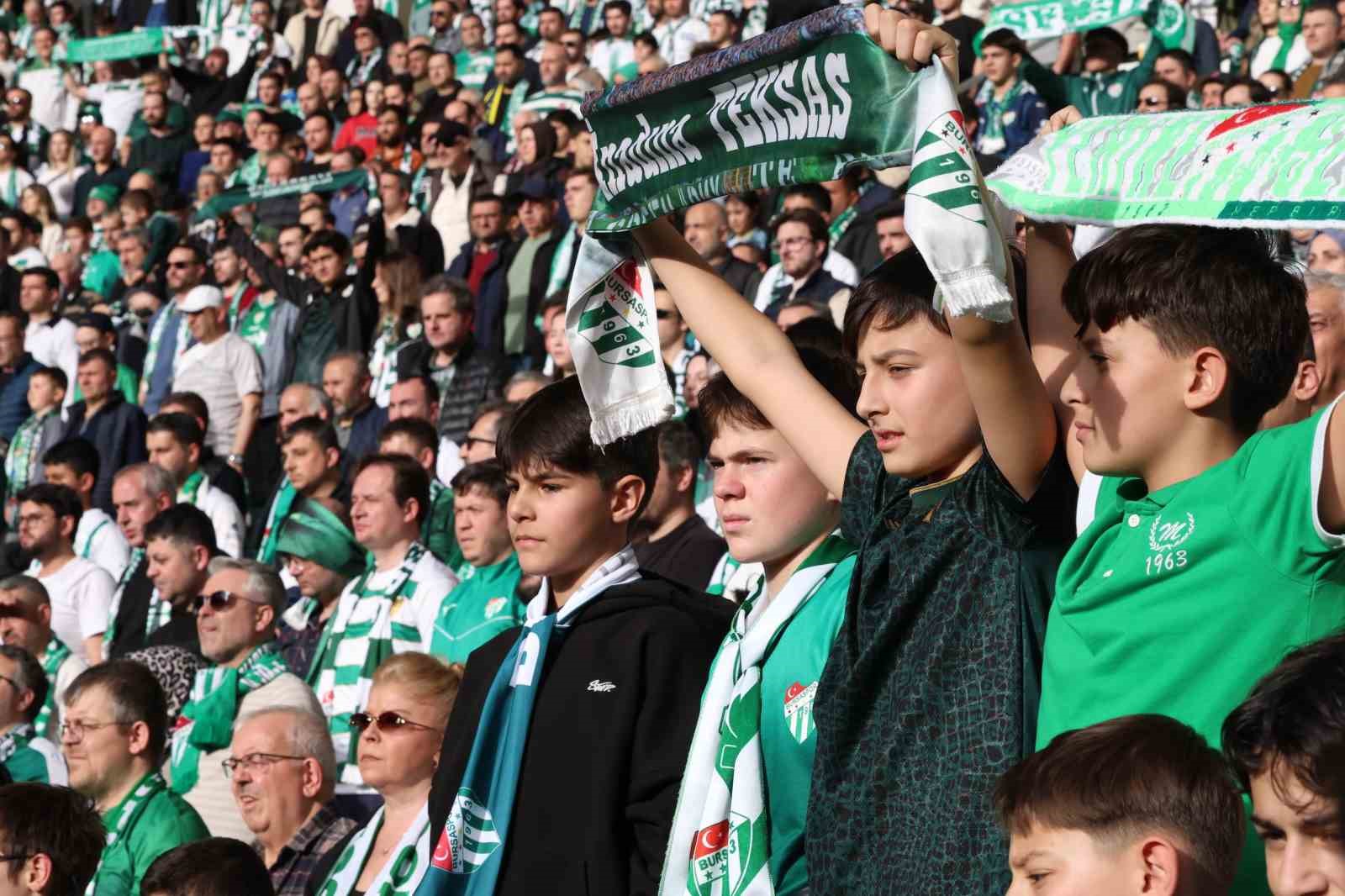 bursaspor sevgisi osmangazide buyuyor 0 pRngOuQN