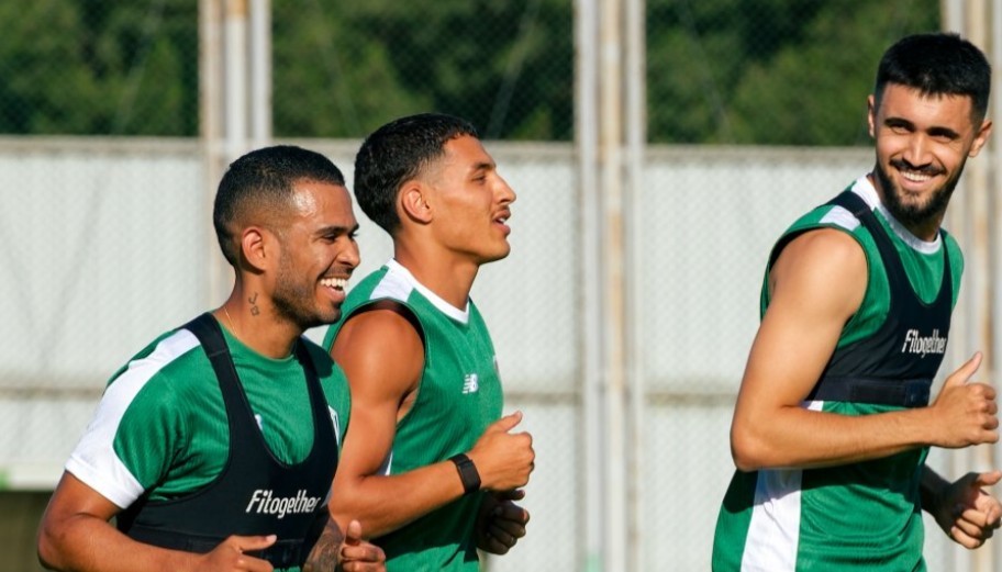bursaspor sezonun ilk antrenmanini yapti 0 Ze2ZUAbB