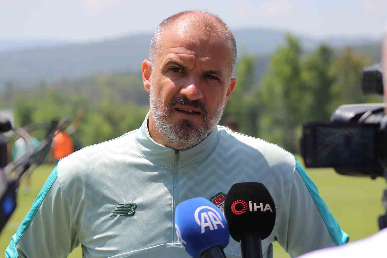 Bursaspor Teknik Direktörü Mustafa Er: "Hedefimiz Süper Lig’e çıkmak" 4 bursaspor teknik direktoru mustafa er hedefimiz super lige cikmak 0 VNf4LdXG