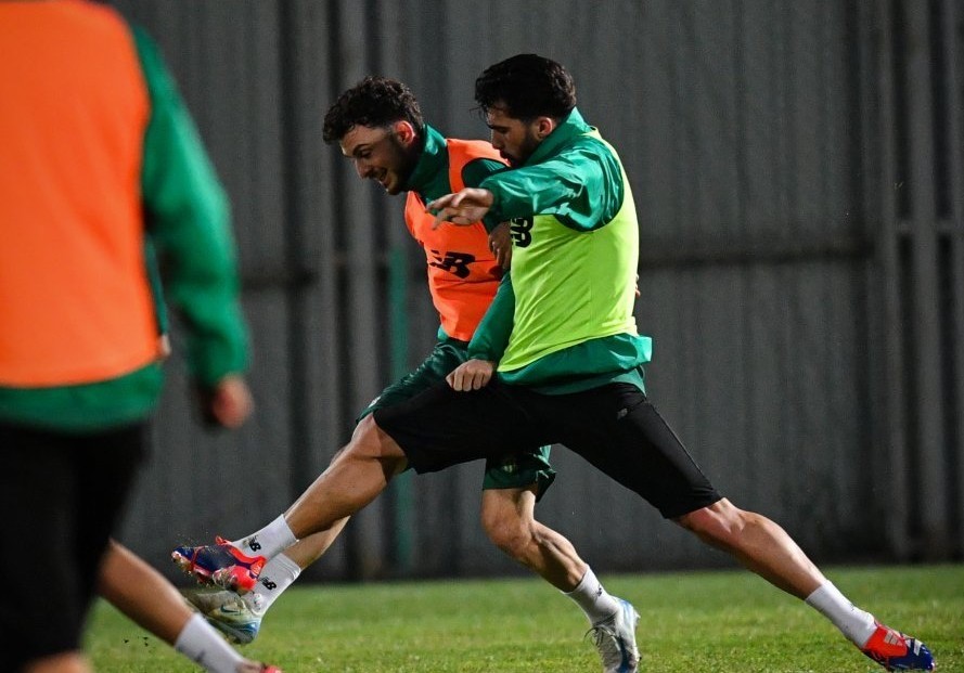 Bursaspor’da Gebzespor maçı hazırlıkları sürüyor 4 bursasporda gebzespor maci hazirliklari suruyor 0 wFkdnNak
