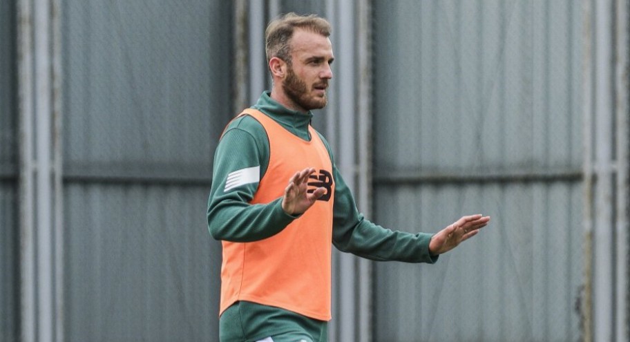 Bursaspor’da hazırlıklar sürüyor 5 bursasporda hazirliklar suruyor 1 P8KFskRq