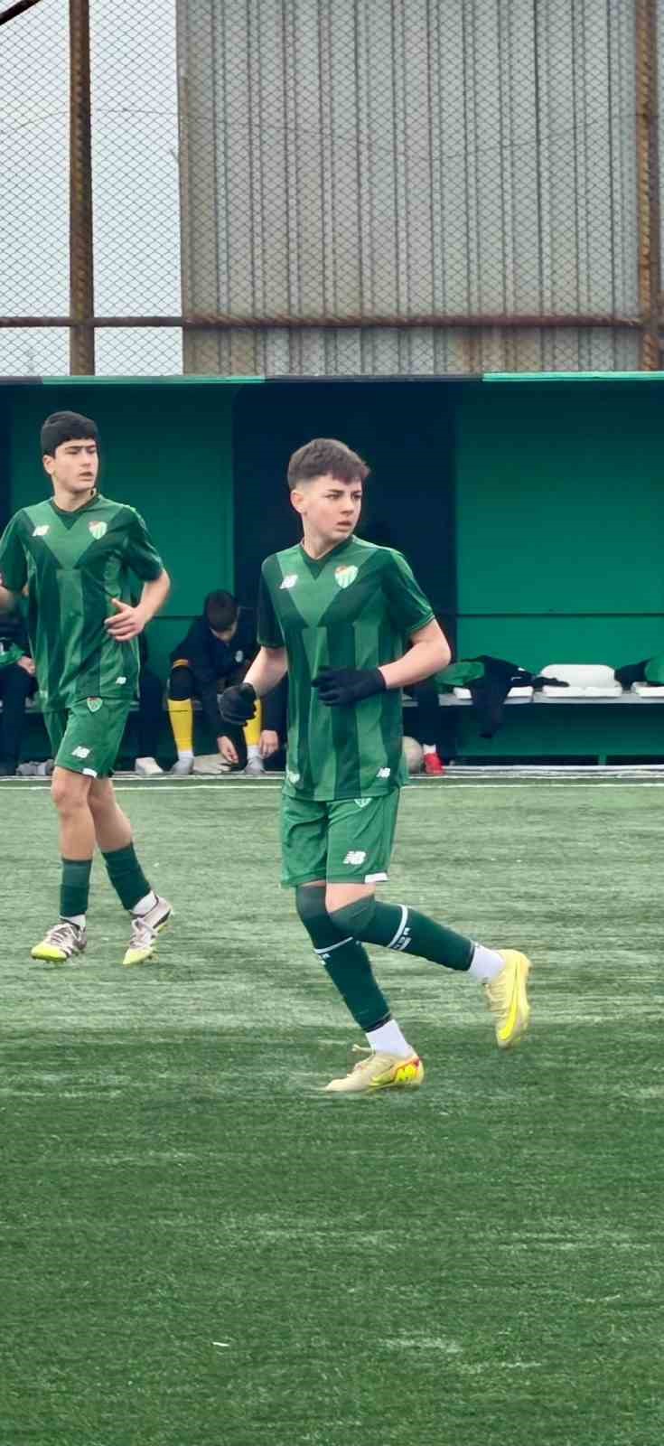 Bursasporlu 2 genç yetenek U14 Milli Takım kampına davet edildi 5 bursasporlu 2 genc yetenek u14 milli takim kampina davet edildi 1 K9LQu7V4