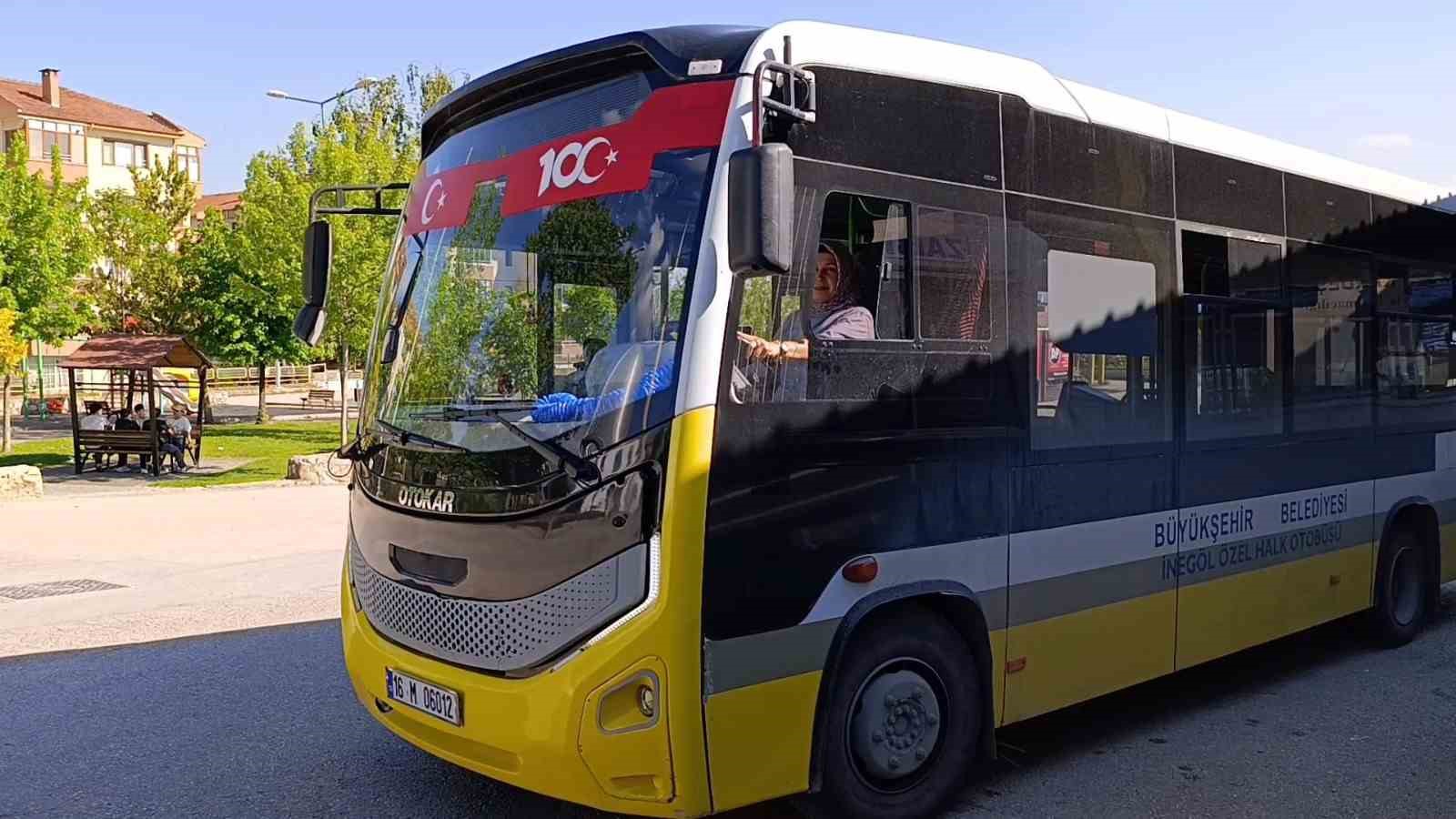burulasin kadin otobus surucusunden ornek davranis 1 uCkhOyLa
