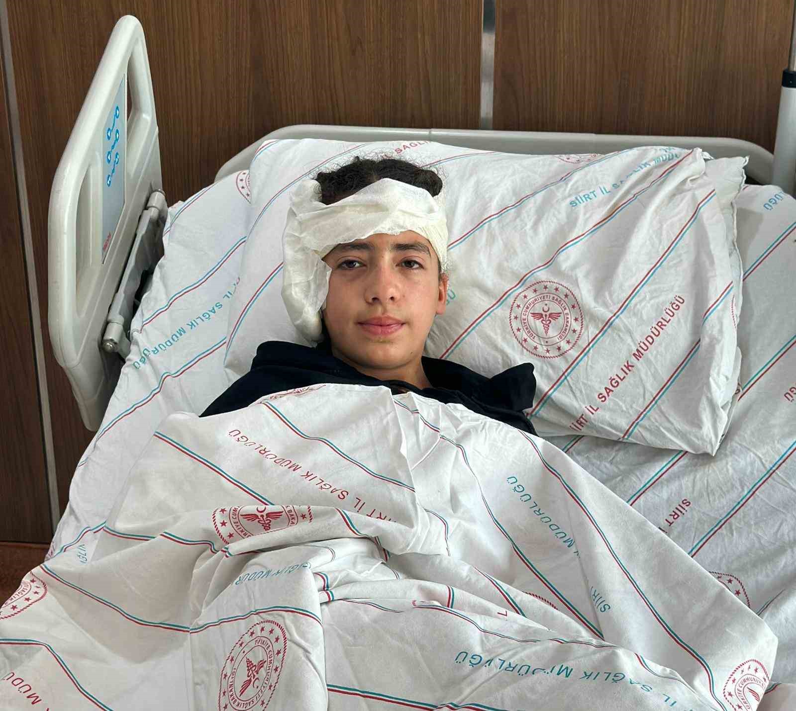 burun akintisi sikayetiyle hastaneye gitti kafa tabanina ulasan kitle cikti 1 vvl1aya3