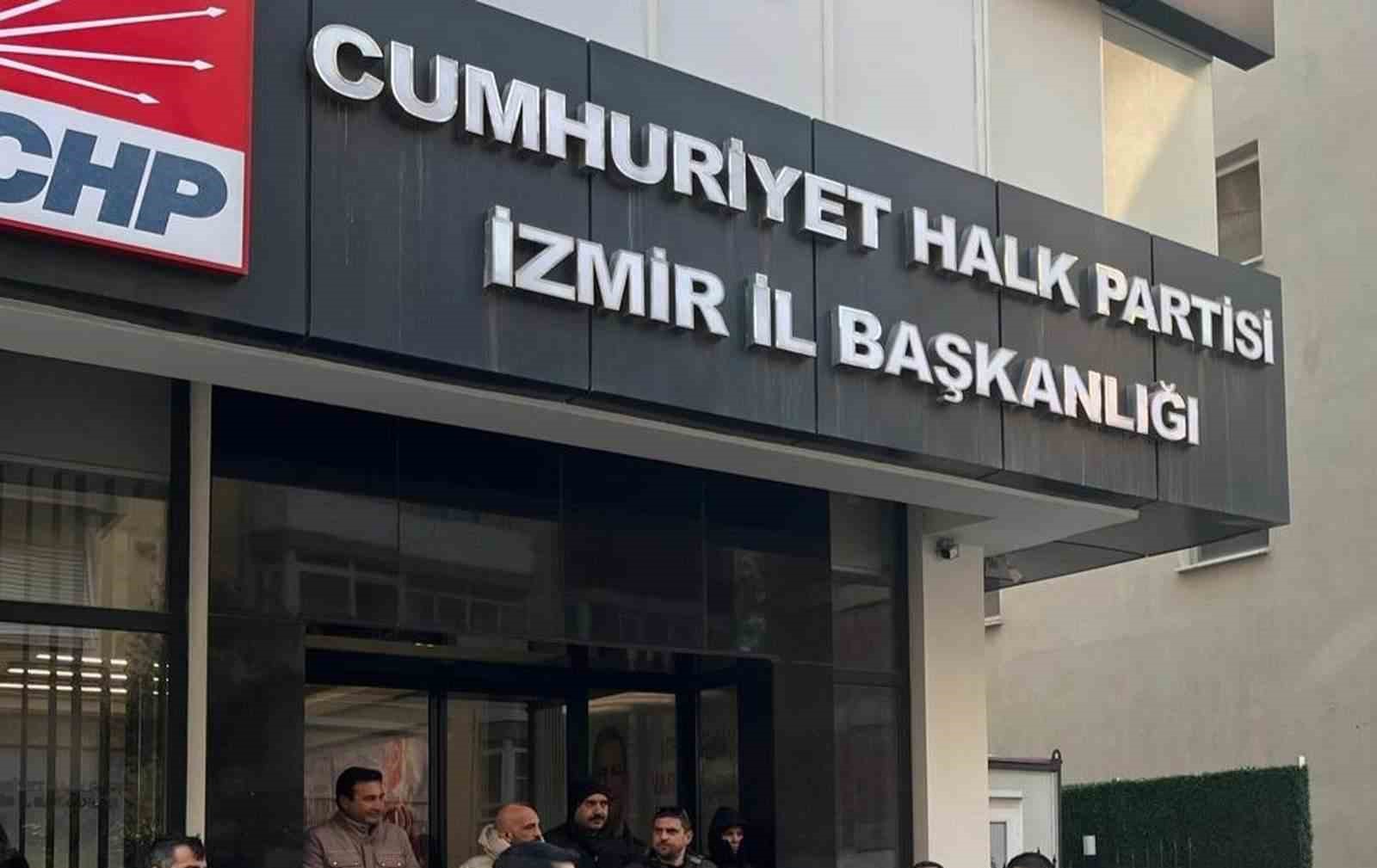 butlan karari izmir chpde bayramlasma torenini iptal ettirdi 0 PK2Z1lgi