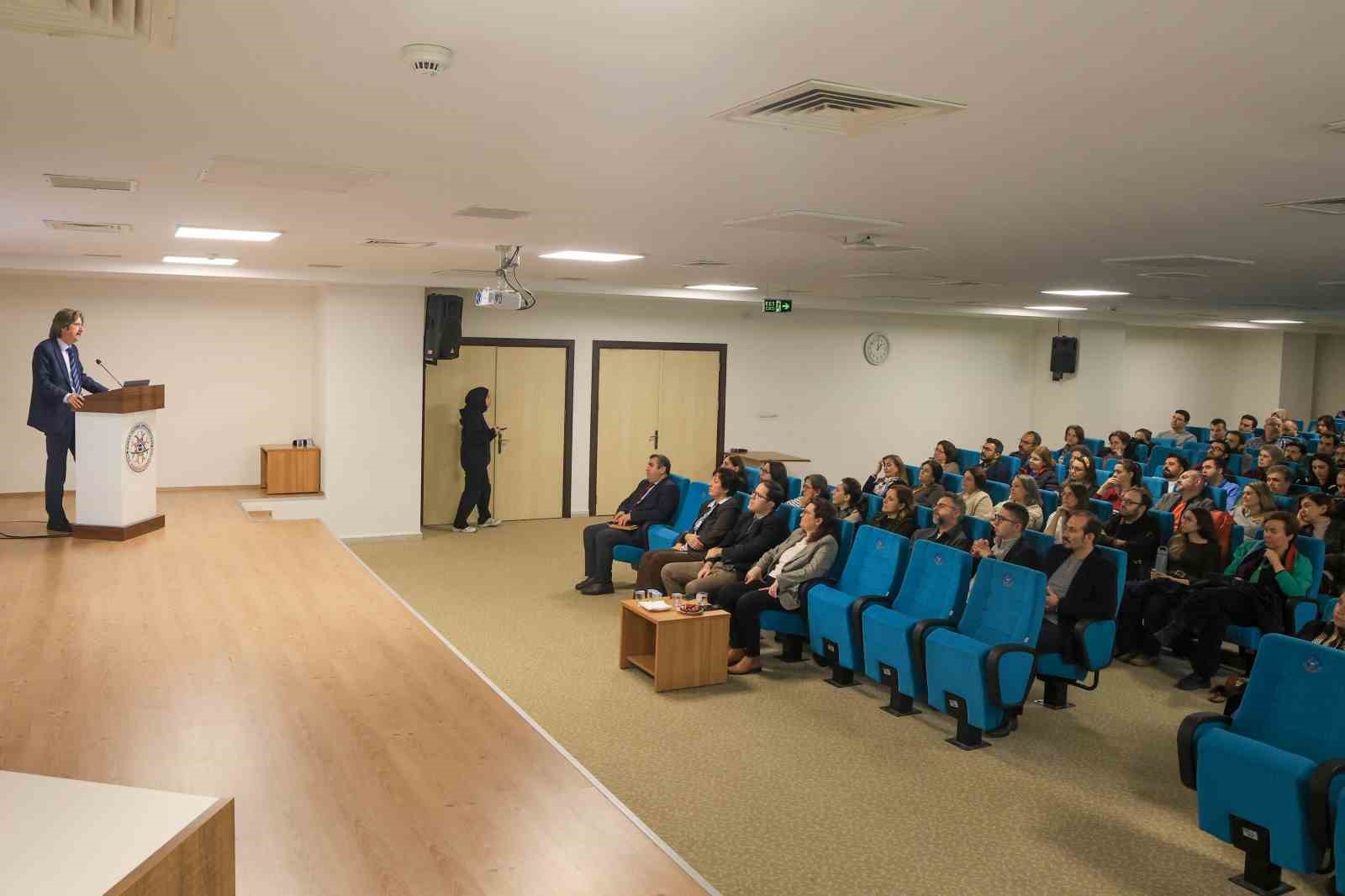 buu fen edebiyat fakultesinde stratejik toplanti 1 iIYrdZZj
