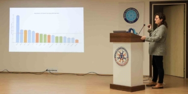 buu-fen-edebiyat-fakultesinde-stratejik-toplanti-SIq7gy9K.jpg