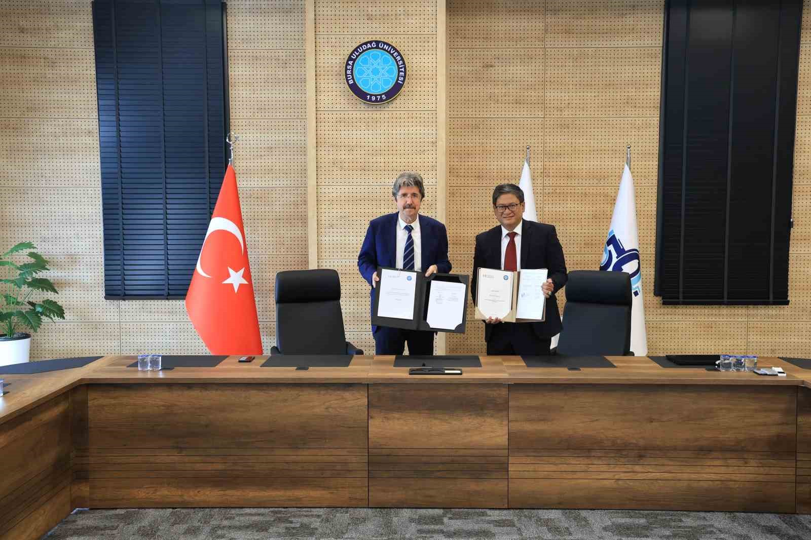 buu ile icesco arasinda akademik isbirligi koprusu 2 3ajvygRG