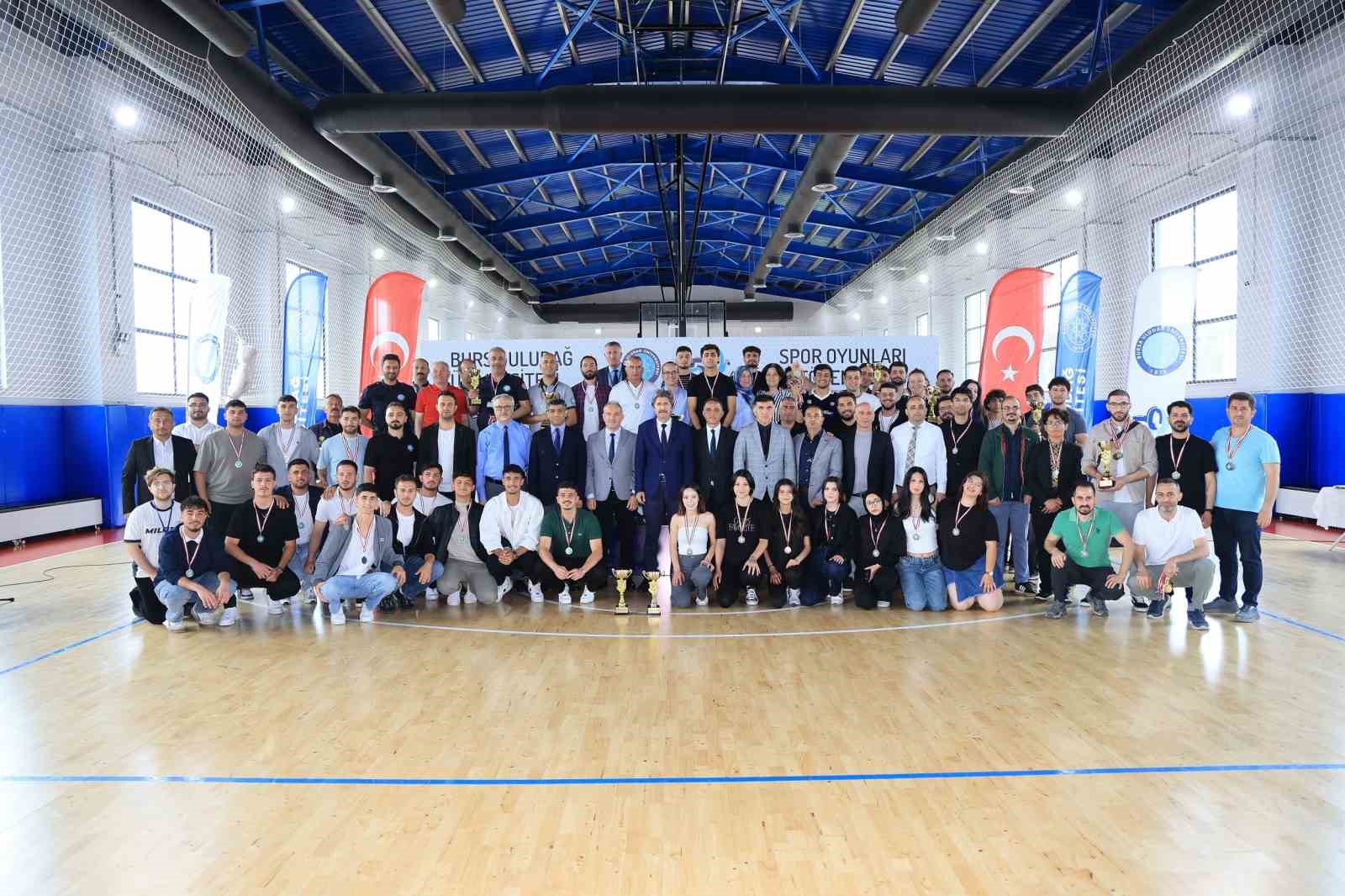 buu spor oyunlarinda sampiyonlar kursuye cikti 0 qkB6eSGs