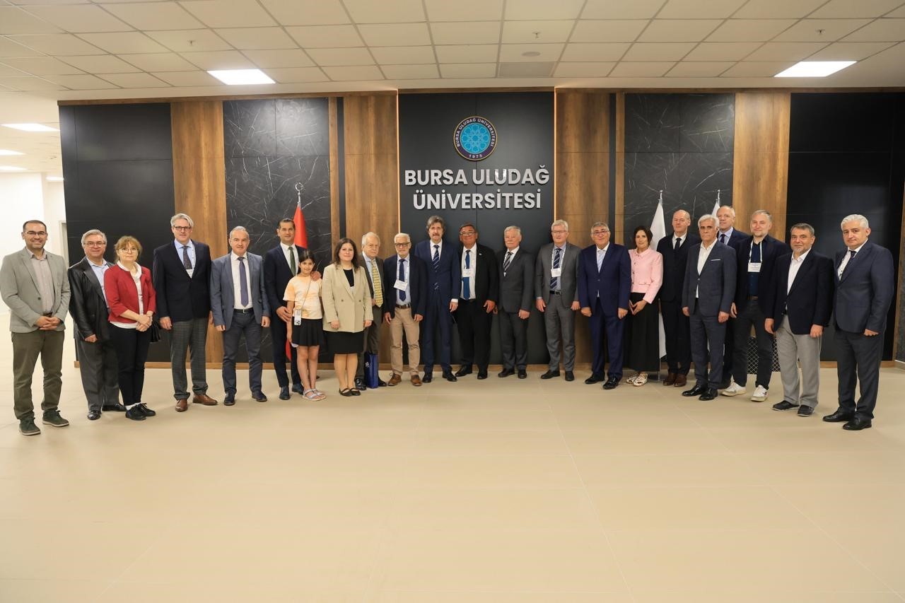 BUÜ ve JLU’nün düzenlediği 7. Akademik Günler tamamlandı 4 buu ve jlunun duzenledigi 7 akademik gunler tamamlandi 0 ILBjbSCV
