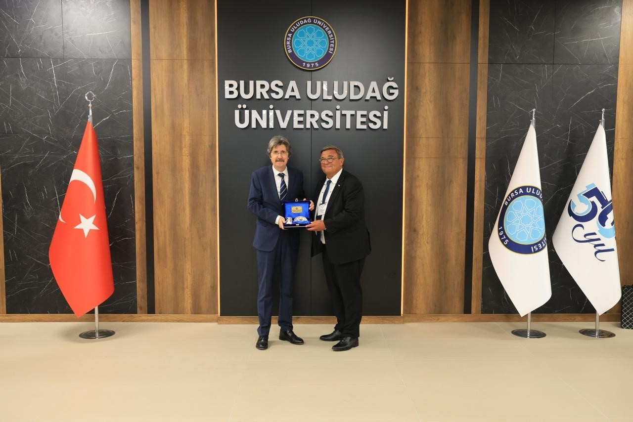 BUÜ ve JLU’nün düzenlediği 7. Akademik Günler tamamlandı 8 buu ve jlunun duzenledigi 7 akademik gunler tamamlandi 4 mS3Ud3by