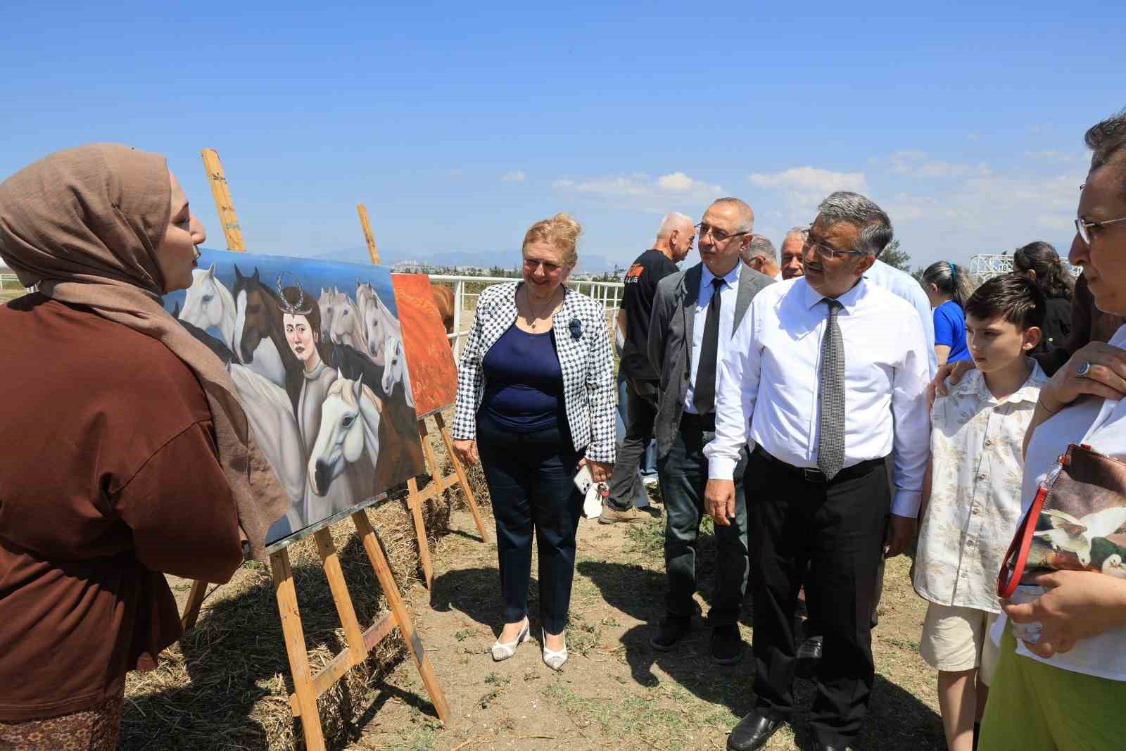buude bilim ve sanat atin asaletinde bulustu 2 Z32YcIOX