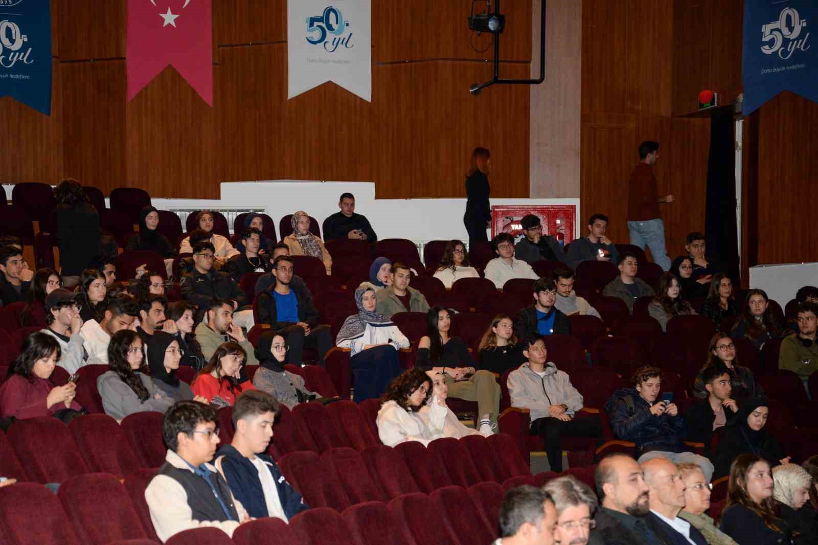 buude gelecegin teknolojisi konusuldu 1 LnLInnGl