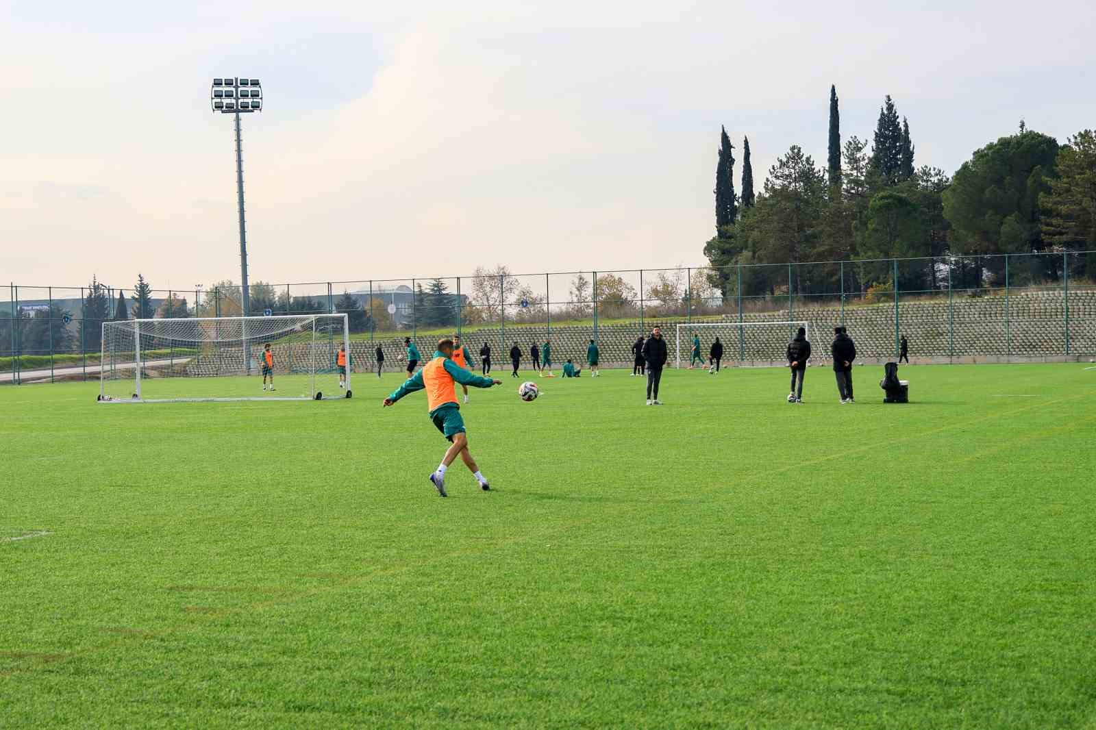 buuden bursaspora tam destek 3 3E1Qdheq