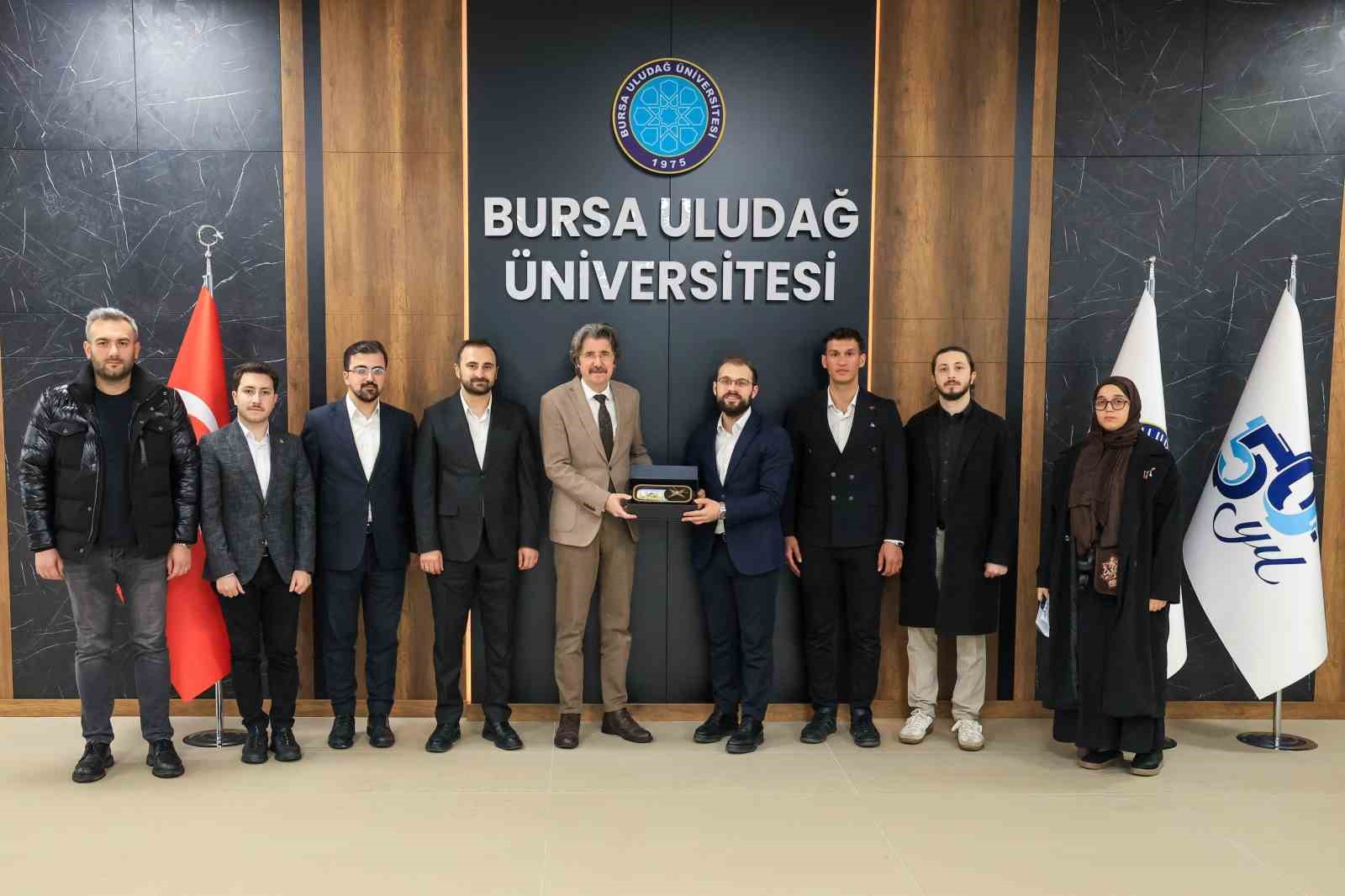 buuden genclerin egitimine tam destek 0 QLNSeaj5