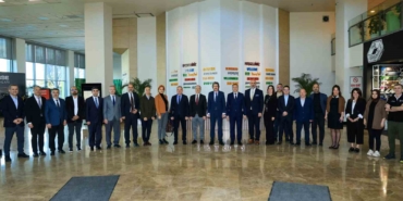 buuden-oyak-renaulta-is-birligi-ziyareti-DIpKdPqI.jpg