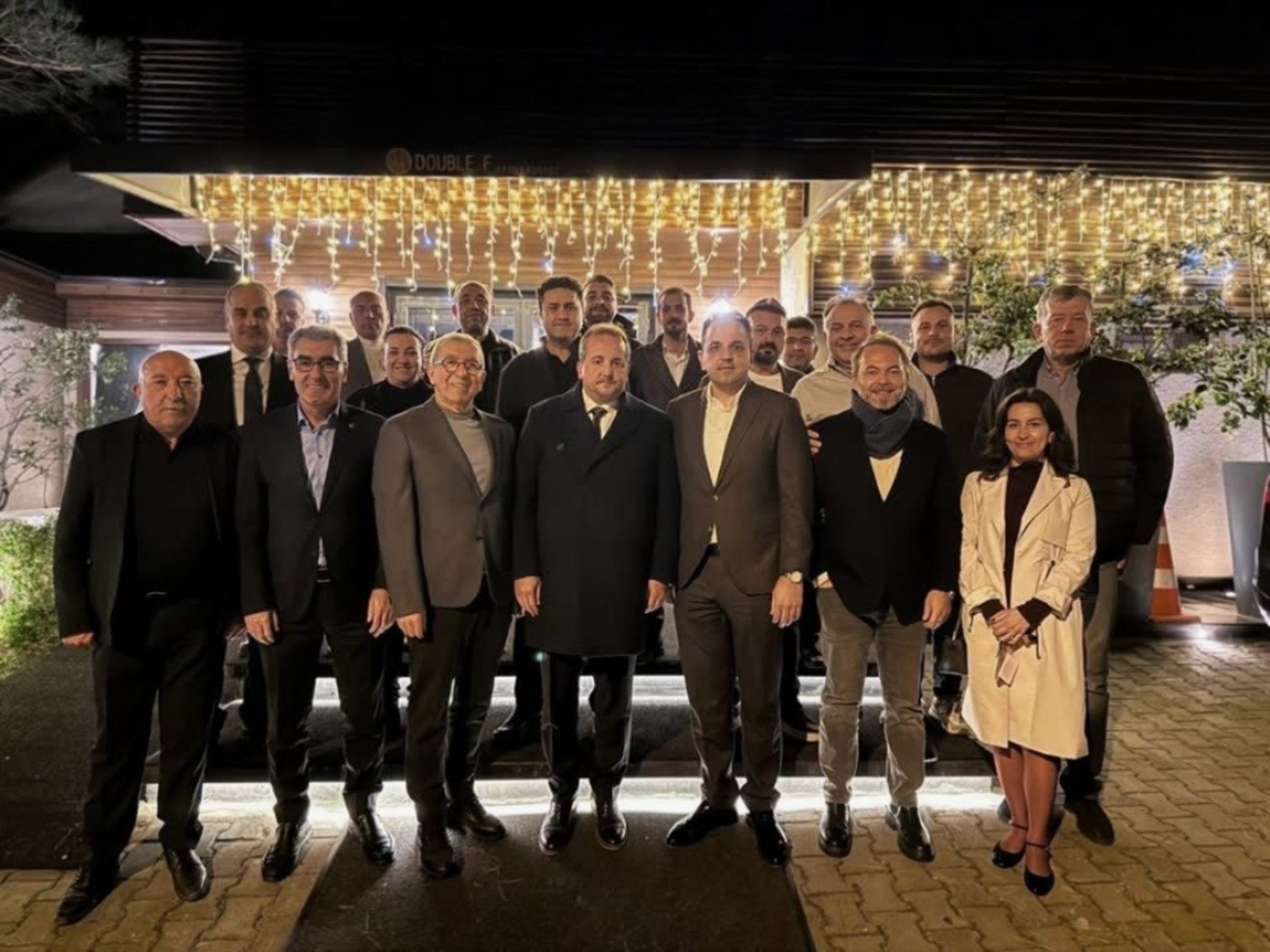 buysad uyeleri iftar sofrasinda bulustu 0 LPQQawkJ