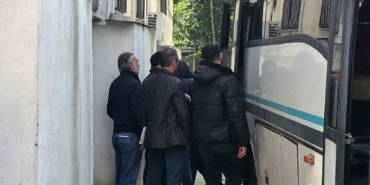 buyukcekmece-adliyesindeki-altin-ve-gumus-soygununa-iliskin-13-supheli-adliyede-1PhMtWu3.jpg