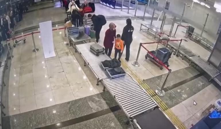 buyukcekmece-adliyesindeki-hirsizlik-olayi-firarisi-erdal-timurtas-ve-esinin-yurt-disina-kacis-goruntuleri-ortaya-3uyxMjck.jpg
