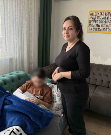 buyukcekmecede-akran-zorbaligi-arkadasinin-kolunu-2-yerden-kirdi-4EOaMgL2.jpg