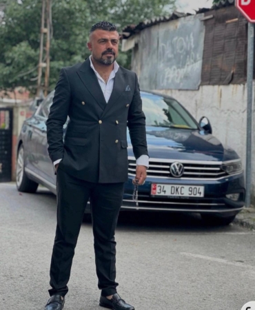 buyukcekmecede-feci-kaza-otomobilin-carptigi-adam-hayatini-kaybetti-nED7Sf9d.jpg