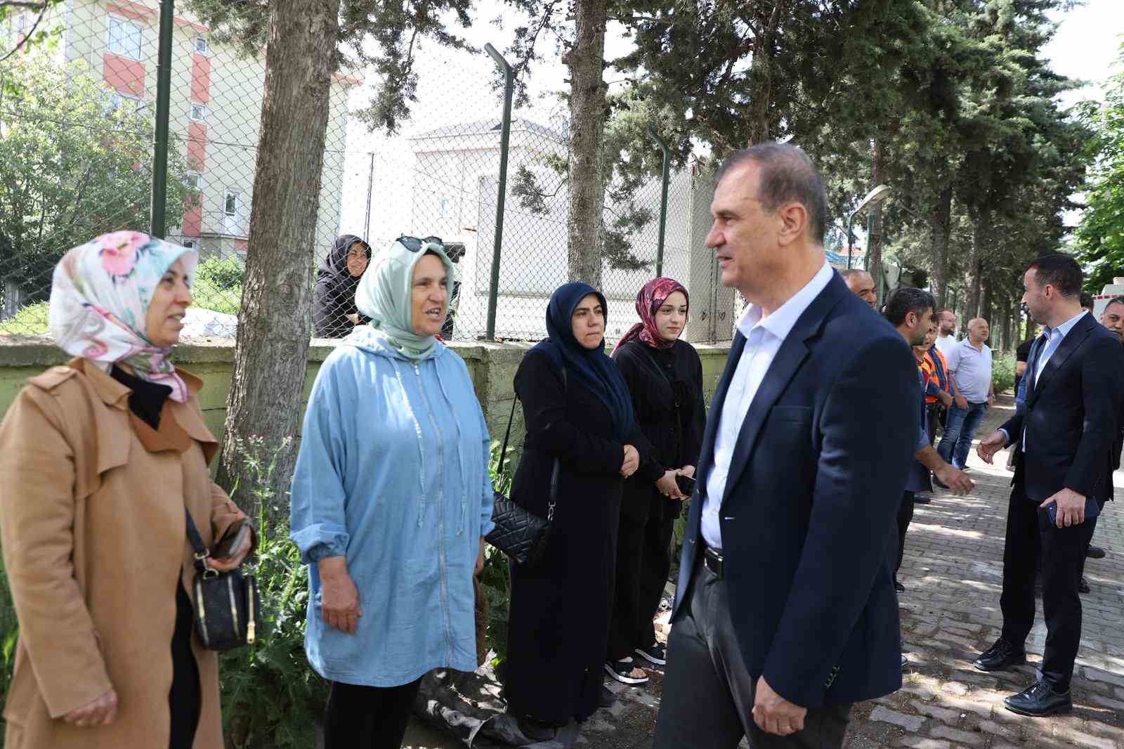 buyukcekmecede guvenli kent hedefiyle 40 bagimsiz bolumden olusan 3 riskli yapi yikildi 3 EJWCXIBV