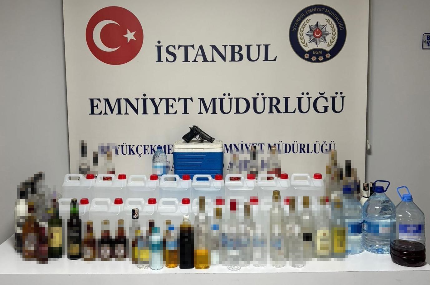 buyukcekmecede sahte alkol zehirledi 0 mkADX7eq