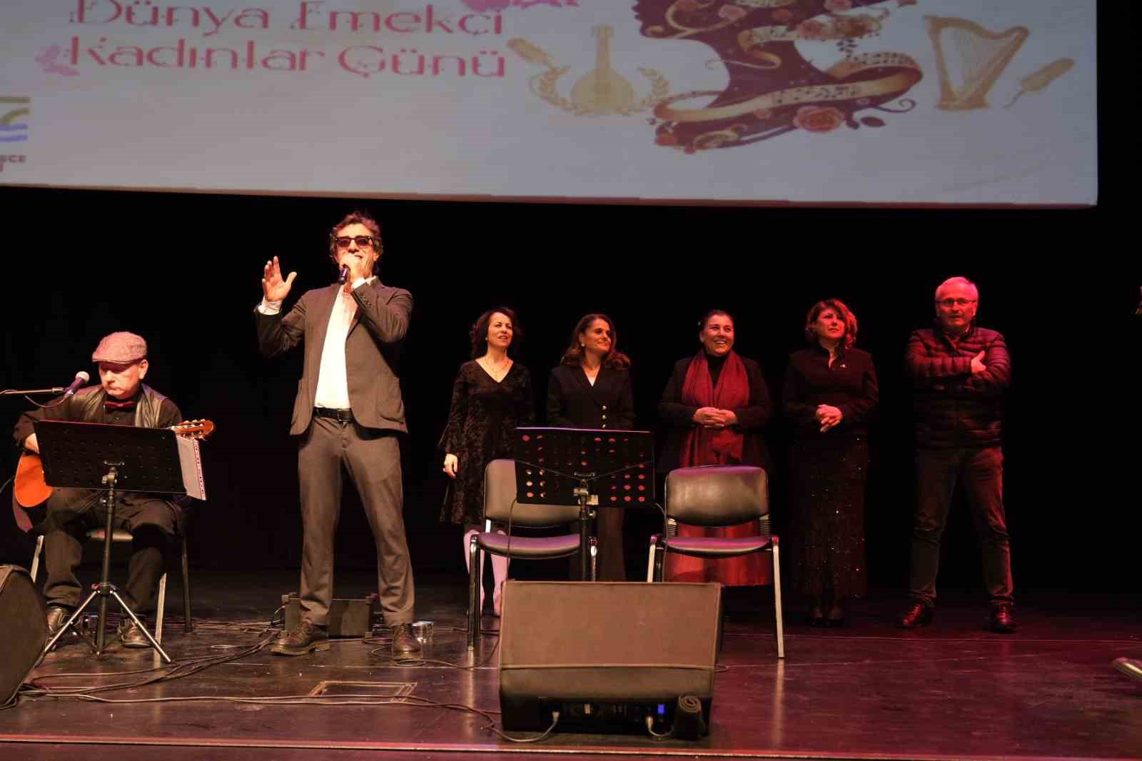 buyukcekmecede siir ve muzik kadinlar icin bulustu 4 n6CtaRPn