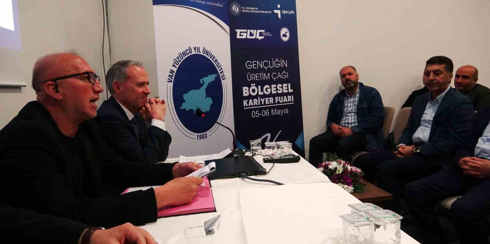buyukelci karagol irandaki savas uluslararasi sistemde bir kirilmaya isaret ediyor 1 Beik2gHY