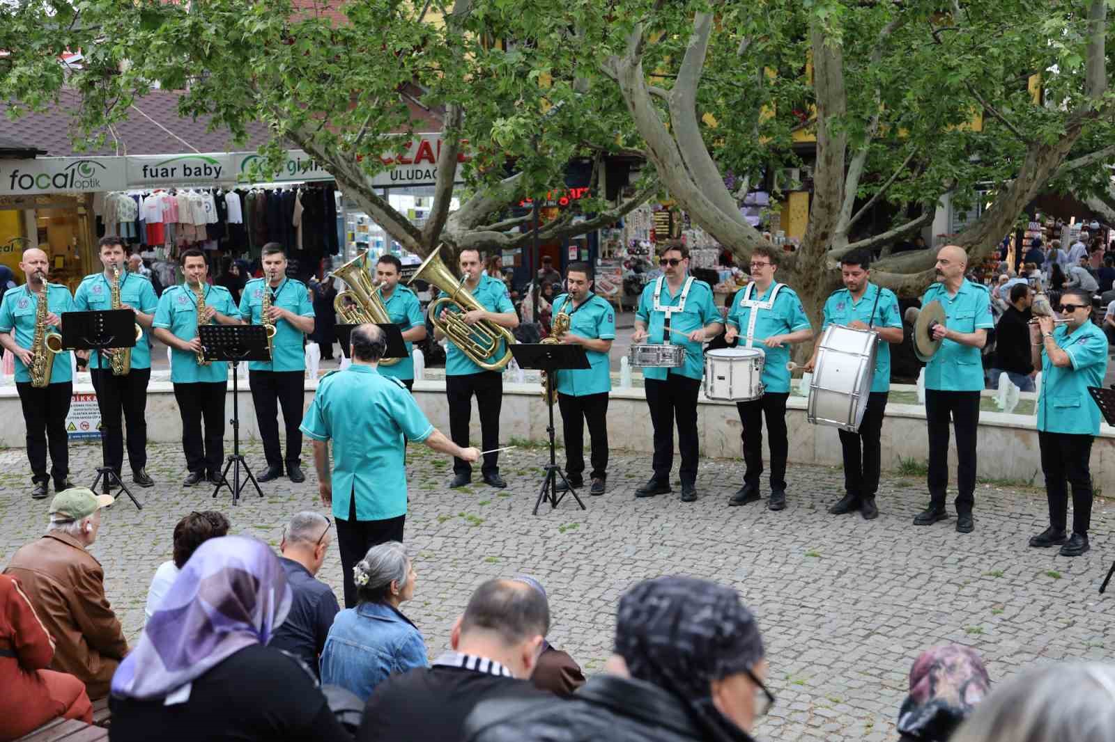 buyuksehir bandosundan bahar konserleri 1 6BUsJNbm