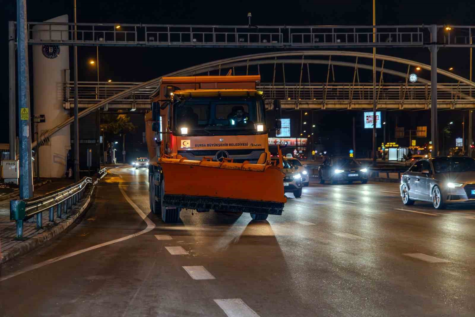 buyuksehir ekiplerinden kar mesaisi 1 lRXJ3tj3
