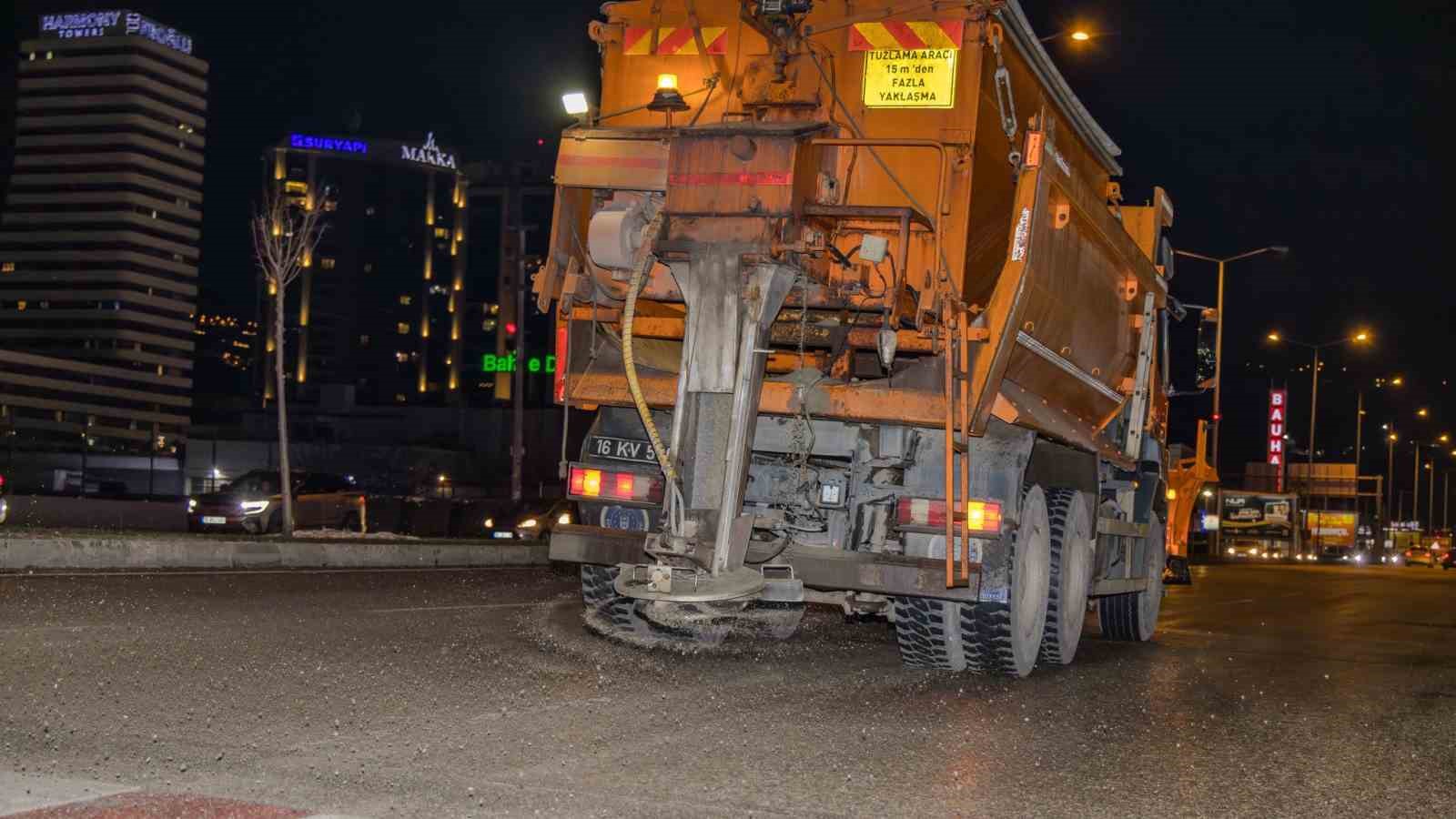 buyuksehir ekiplerinden kar mesaisi 2 R1fjw7Bh