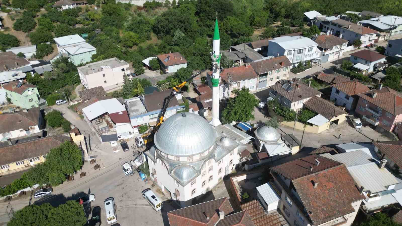buyuksehir eliyle camiler yenileniyor 0