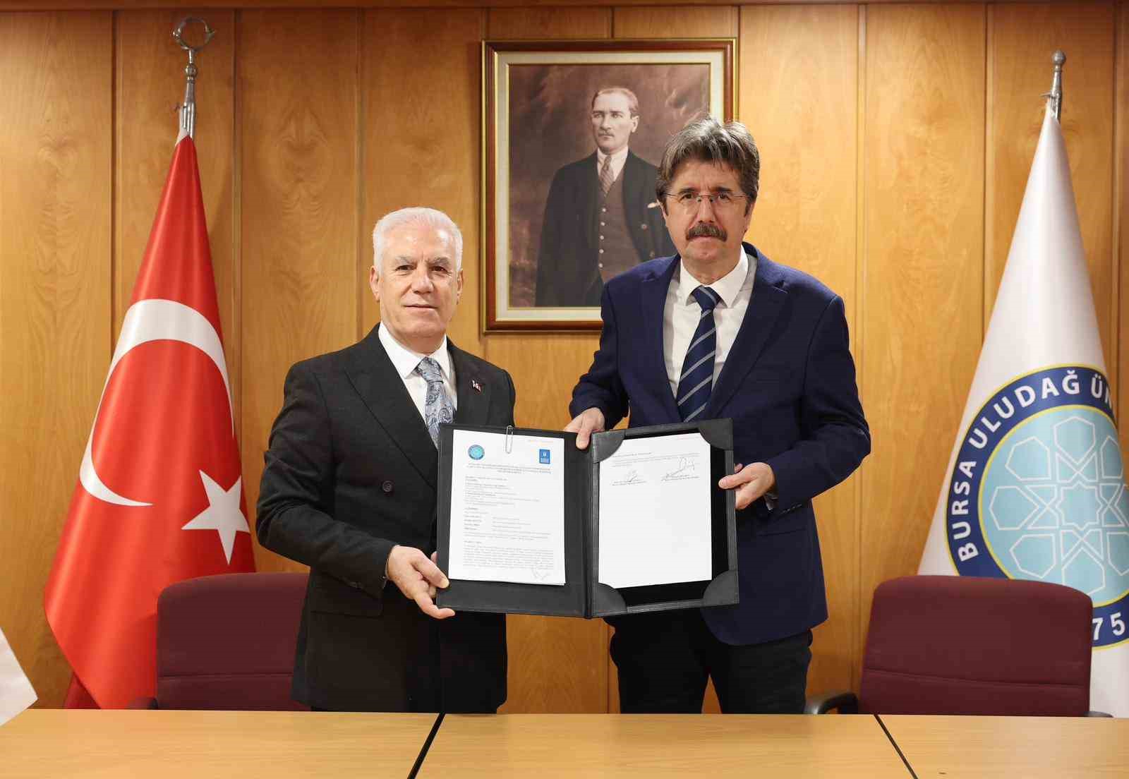 buyuksehir ile universite arasinda ornek isbirligi 2 k84e5E8u