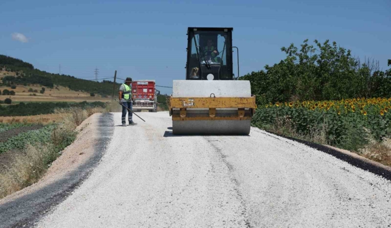 buyuksehir-niluferde-yollari-yeniliyor-Ta8TvZuj.jpg
