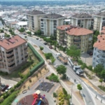 buyuksehir-ucevler-mahallesinde-asfalt-yeniliyor-TZ2MSvPp.jpg