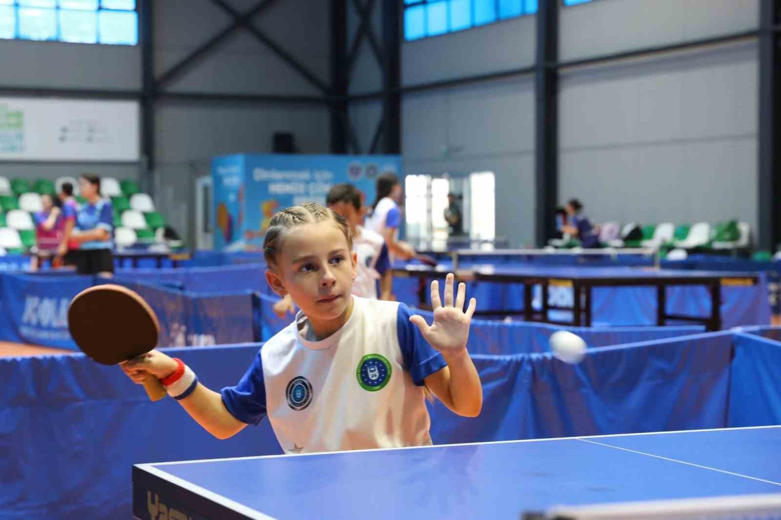 Büyükşehir Yaz Spor Okulları, ilk dönemini tamamladı 4 buyuksehir yaz spor okullari ilk donemini tamamladi 0 wU9J3OQZ