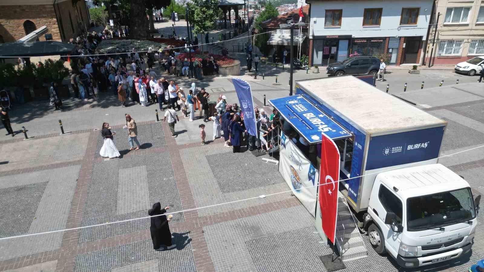buyuksehirden 17 ilcede 28 farkli noktada asure ikrami 5 VzA83kyi