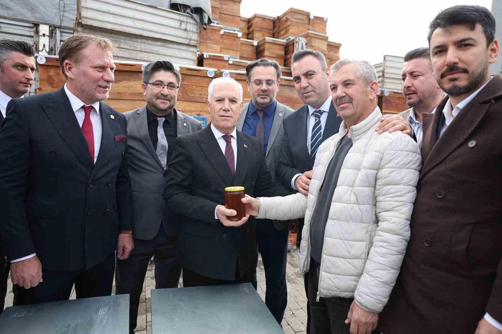 buyuksehirden aricilara kovan destegi 1 AyONgWSr