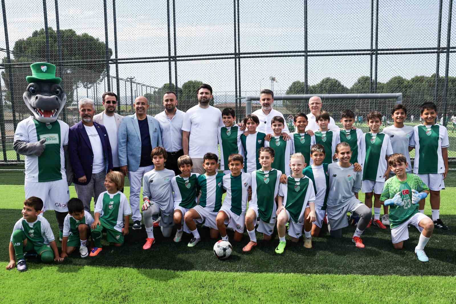 buyuksehirden bursasporun gelecegine yatirim 0