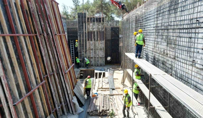 buyuksehirden-demirtasa-10-bin-metrekupluk-yeni-su-deposu-CsGKgVfg.jpg