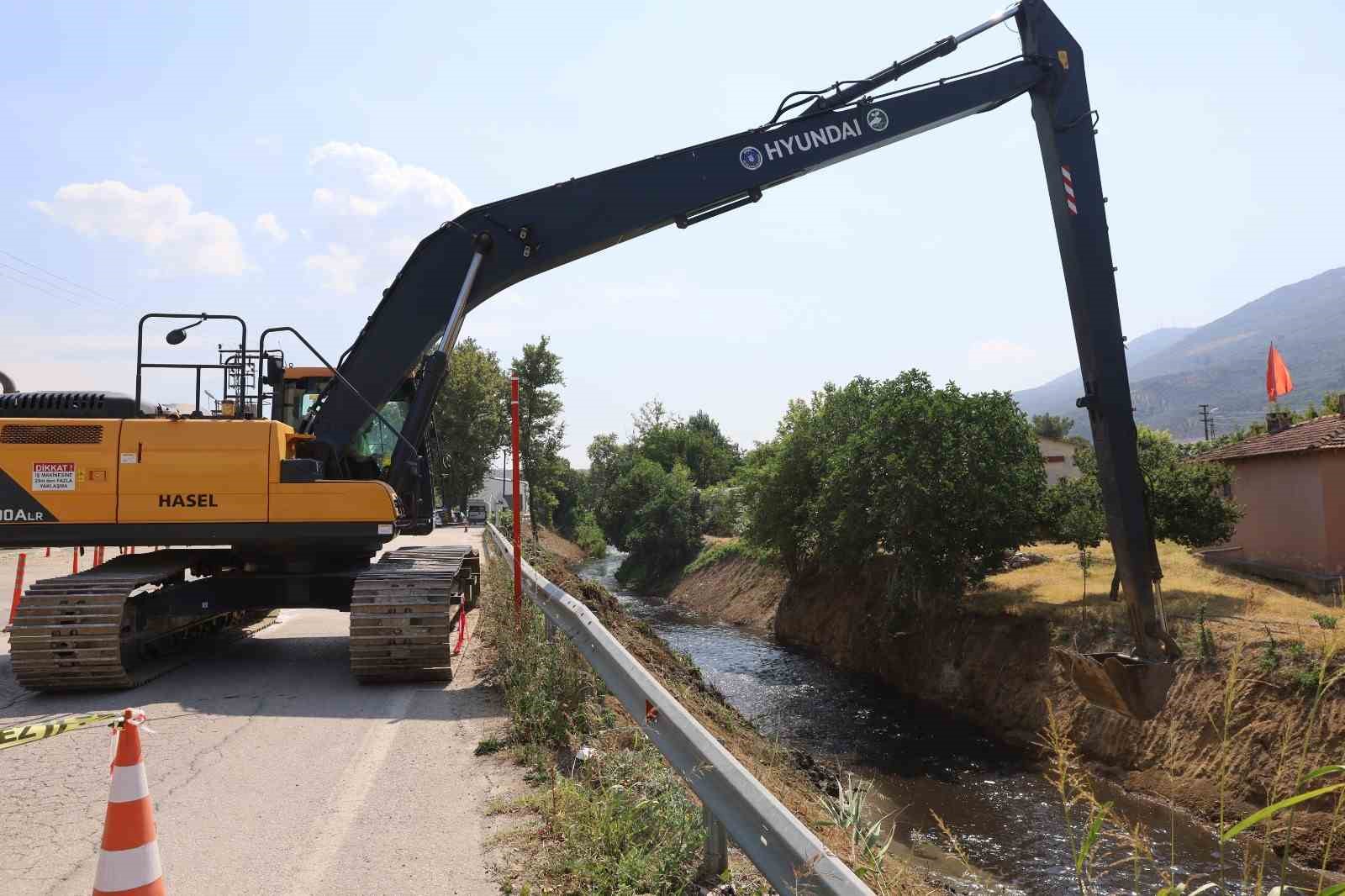 buyuksehirden derelerde temizlik seferberligi 0