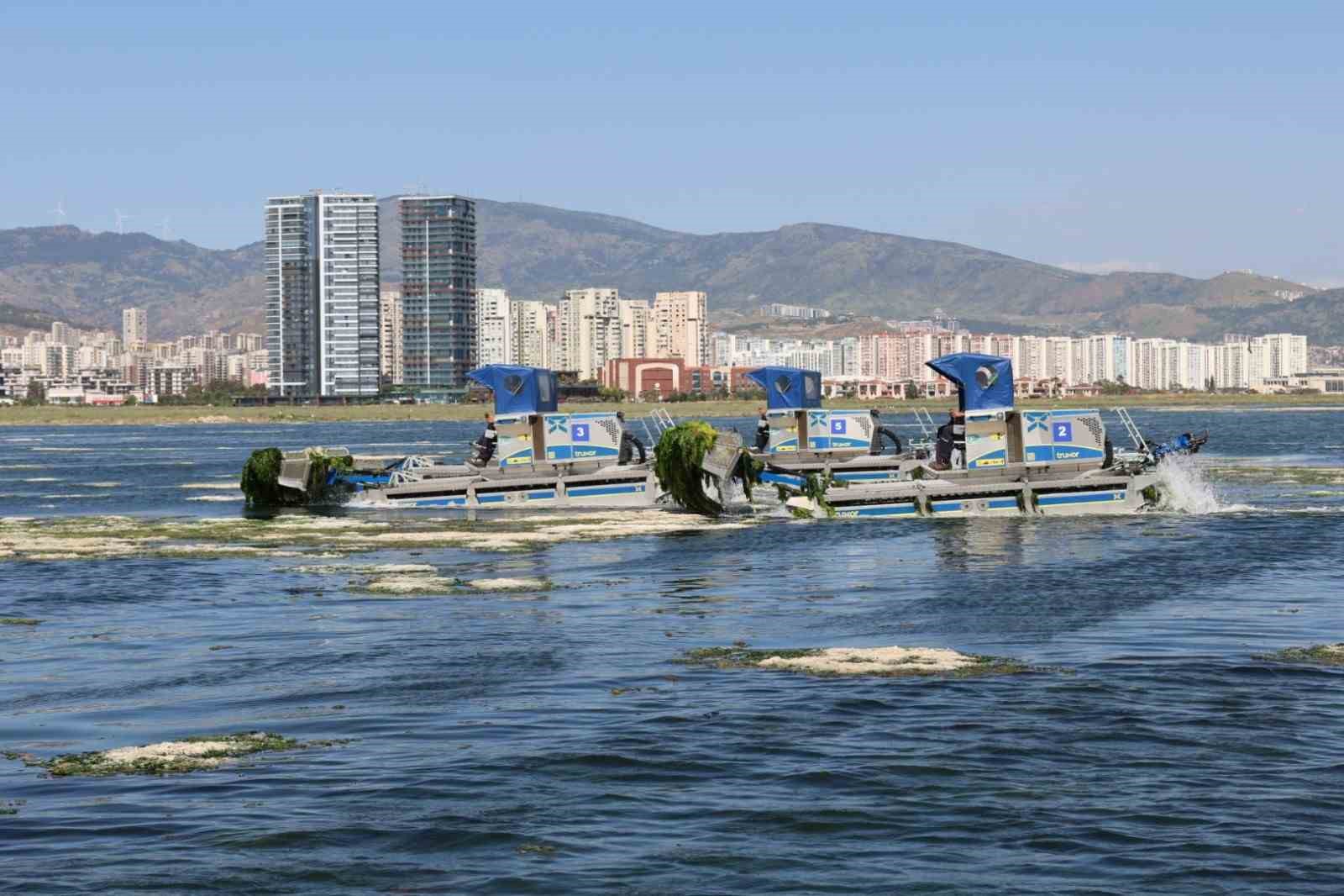 buyuksehirden korfezde temizlik mesaisi 0 HVUaRvkr