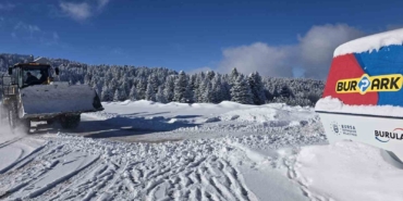 buyuksehirden-uludagda-guvenli-ve-ucuz-otopark-hizmeti-qMHkzNXY.jpg