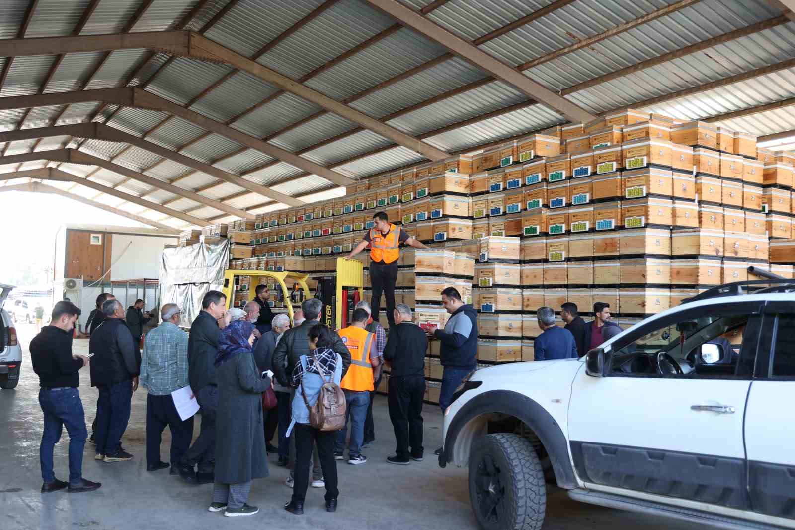 buyuksehirden ureticiye ari kovani destegi 0 4mLgfsLi
