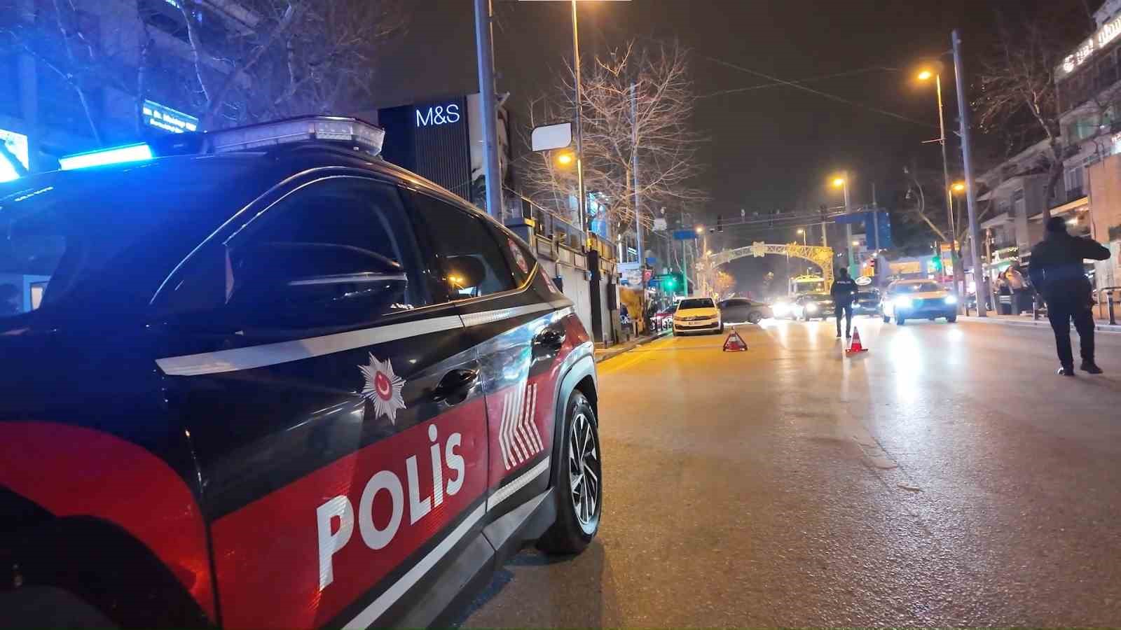Caddebostan’da trafik magandalarına 259 bin lira ceza 9 caddebostanda trafik magandalarina 259 bin lira ceza 5 XGfXiB3S